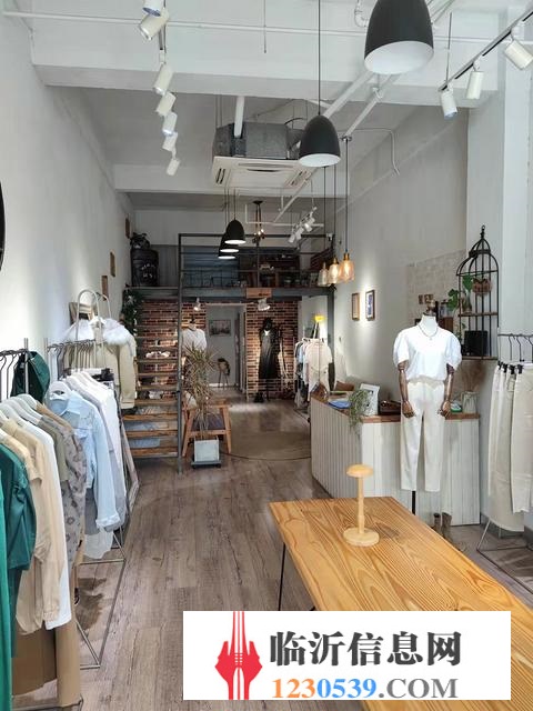 万兴都 精装服装店 适合美容 理疗推拿 理发多行业