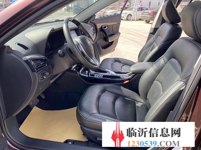 传祺GA6 2016款 1.5T 双离合 235T 豪华版