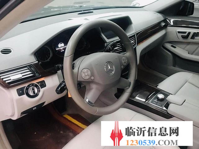 奔驰E级 2012款 E 260 L 1.8T 手自一体 时
