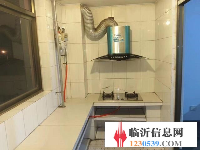 河东开发区马石河小区四楼低价出售