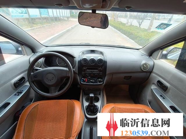 14年极品宏光，原版，9万公里，费用7月，带助力